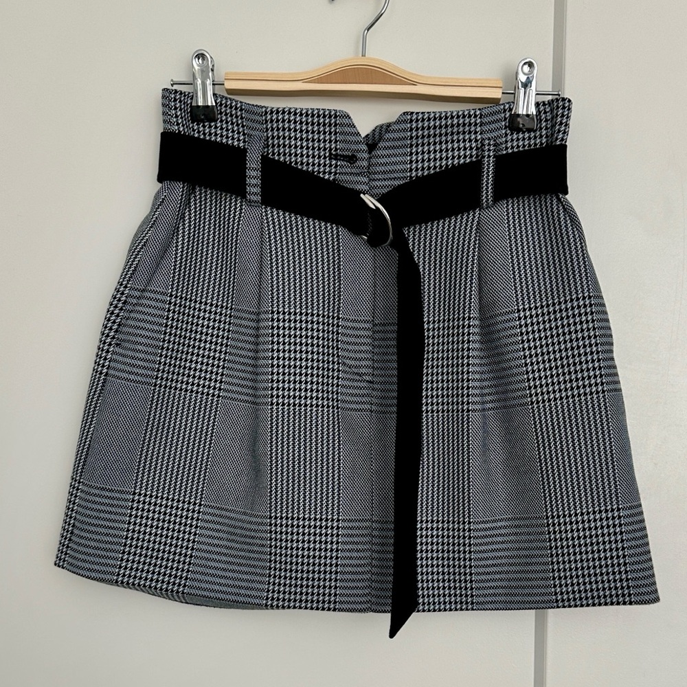 [New] Maje Black and Gray Plaid Mini Skort with D-Ring Belt